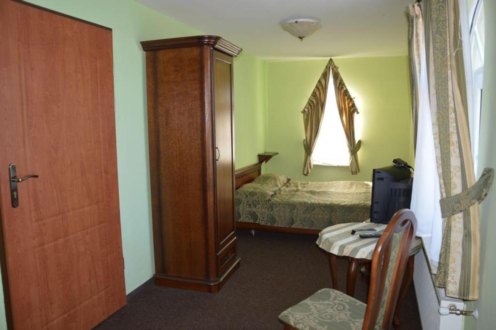 Jurajska Perla Hotel Patnow ภายนอก รูปภาพ
